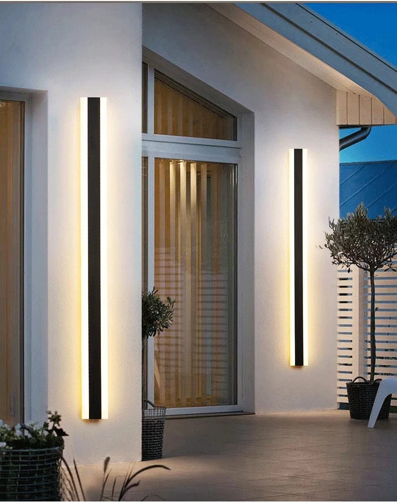 Stripe Lined Wall Light