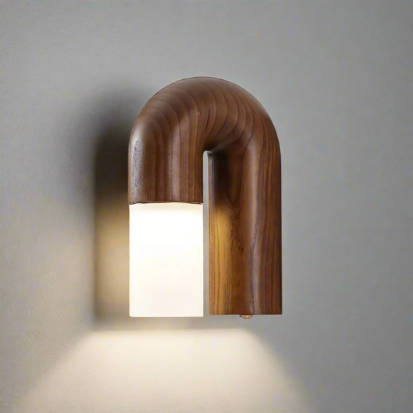 Arcus Wood Wall Lamp