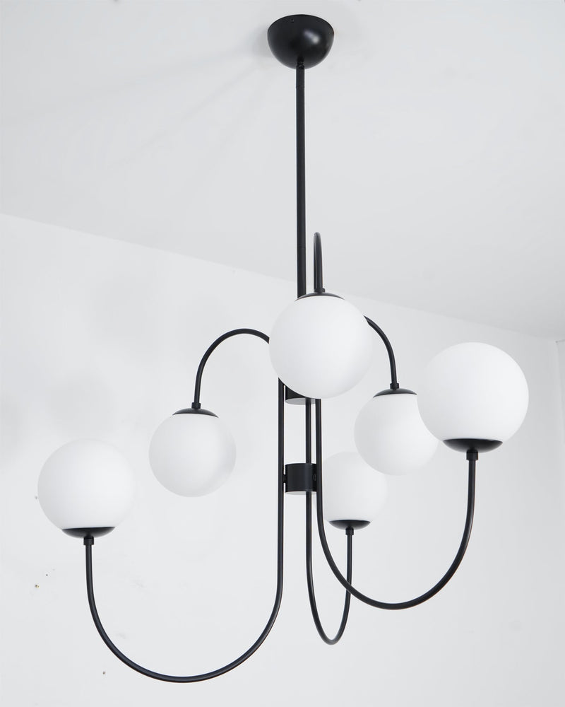 Bruckneck Chandelier