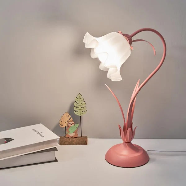 Vintage adjustable flower table lamp